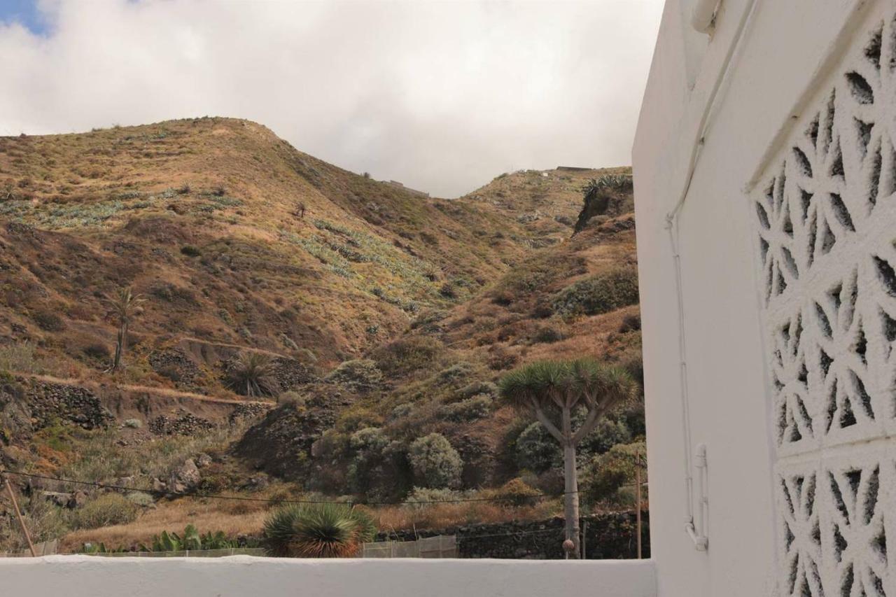 Oasis Atlantico: Rincon Secreto Al Pie De Senderos Vakantiehuis Azano